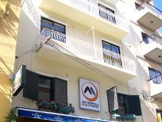 Metropole Budget Hostel San Julián Malta
